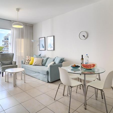 לרנקה Violet Dusk City Center Flat מראה חיצוני תמונה